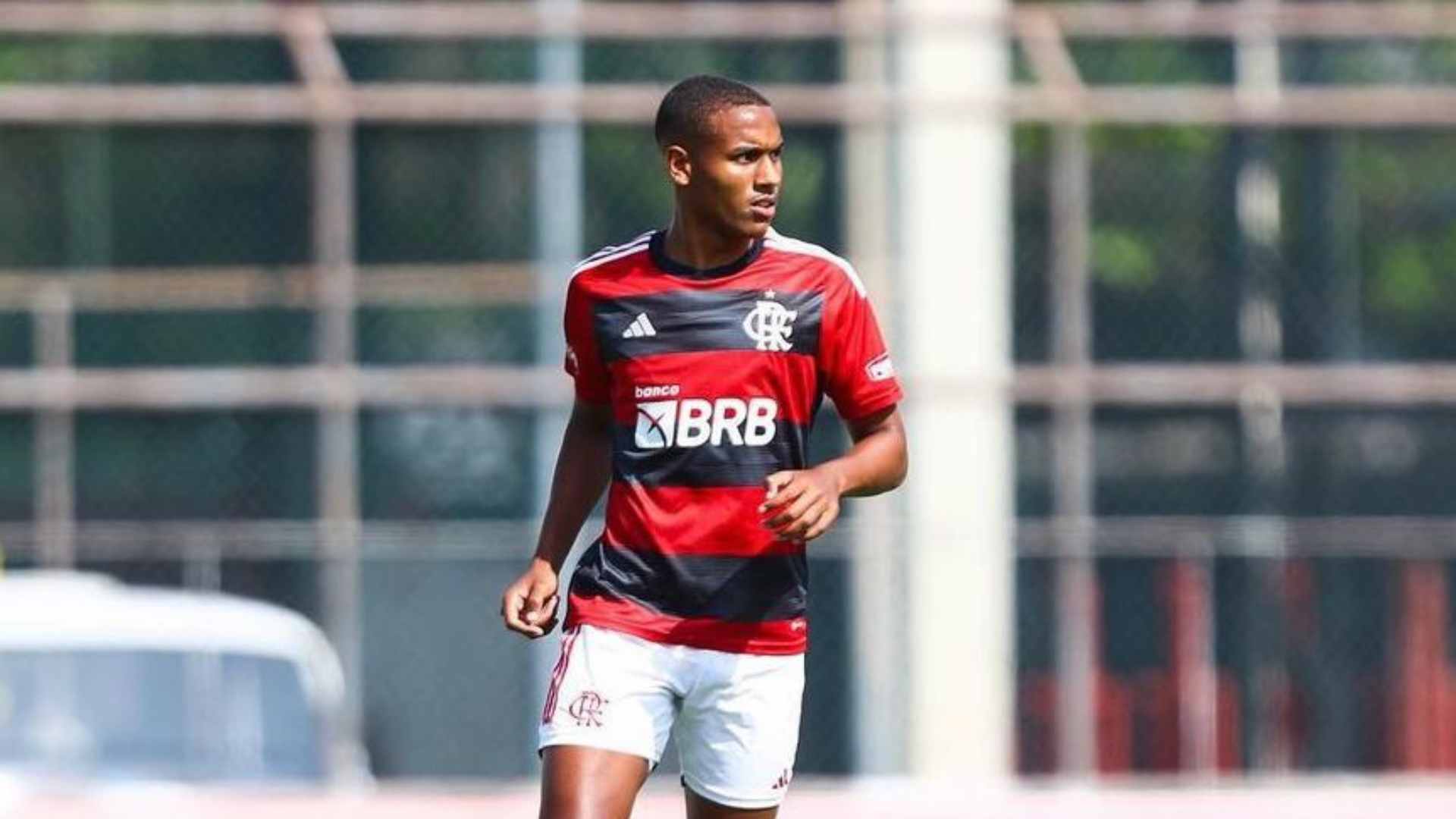 FORÇAS, 'CRIA'! APÓS GRAVE LESÃO SOFRIDA NA ESTREIA DO FLAMENGO NA COPINHA, DARLAN PASSARPA POR CIRURGIA